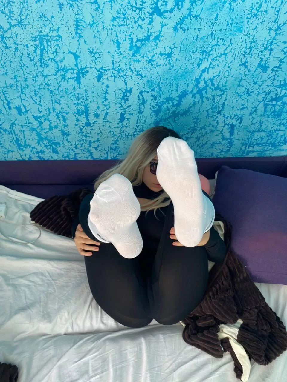 Clean white socks posted by NoTrade2614