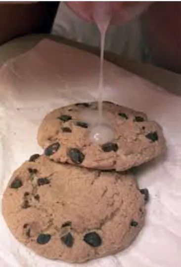 Cum on chocolate chip cookies 🍪 posted by Damonready