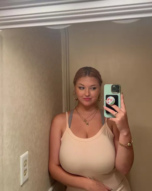 Heavy lifting by JacAxe69