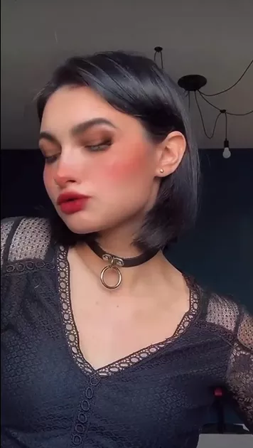 Is this good look posted by Embarrassed_girl1