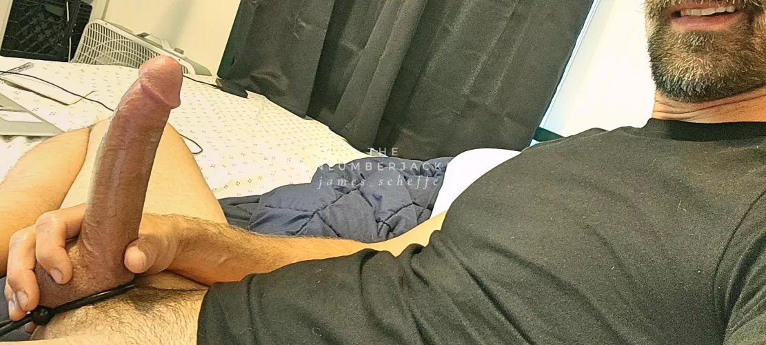 Mom won't suck my cock and I heard guys do it better anyways. Wanna prove it for me? (40) by mnlumberjacker