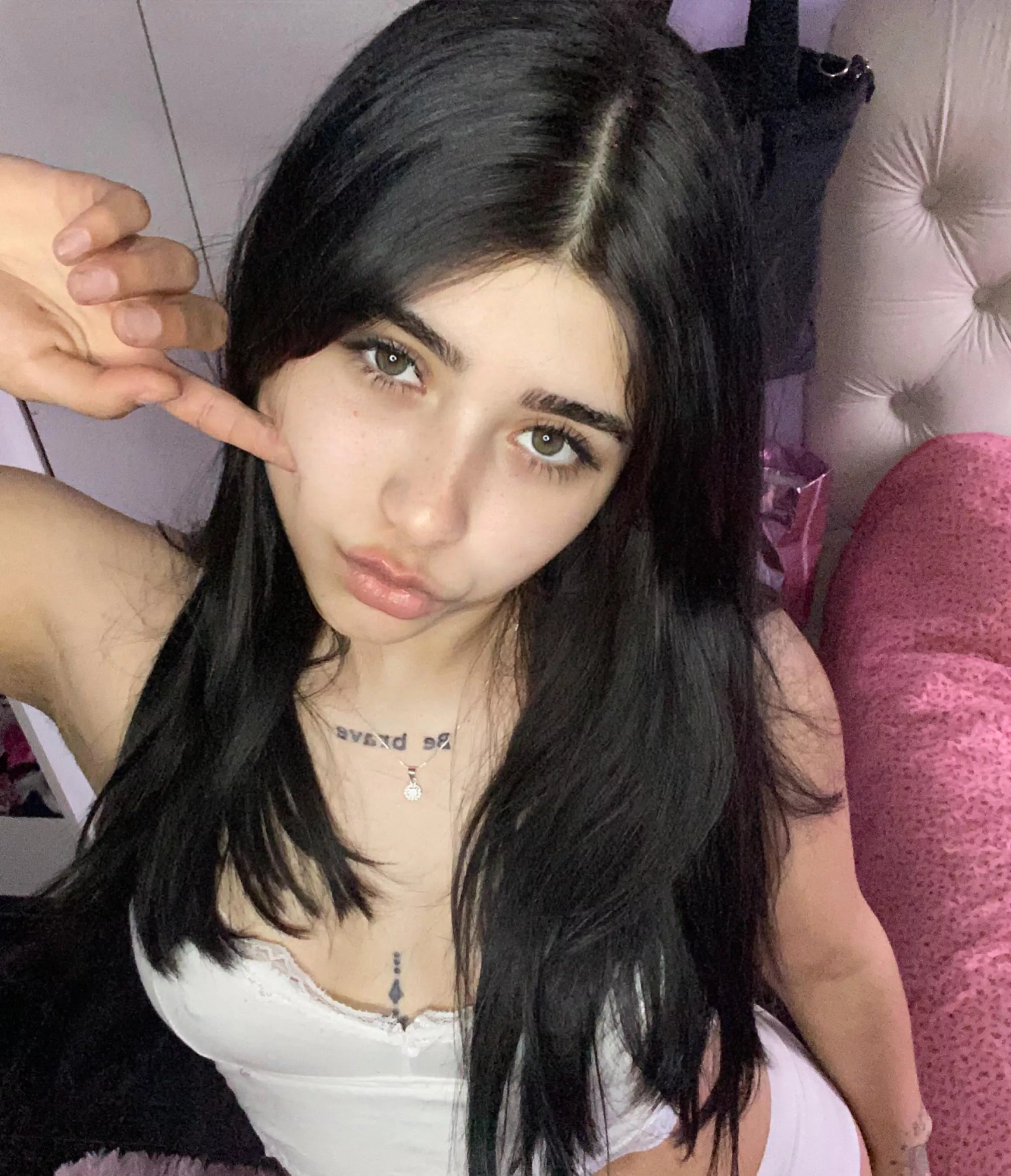 My favourite subreddit because my face is my best feature posted by AlluringAmbience