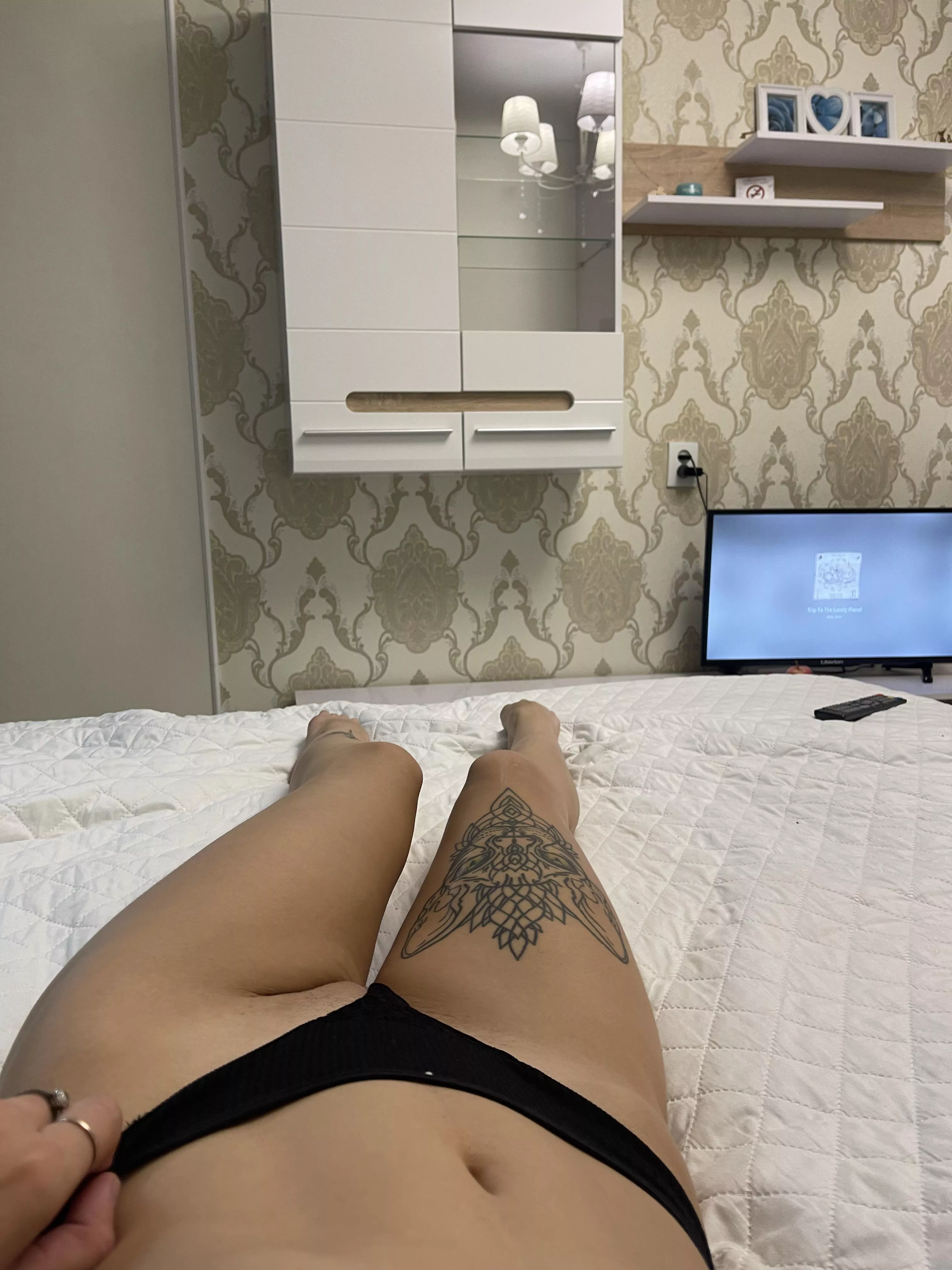 My legs look really sexy posted by cutemilfxoxo