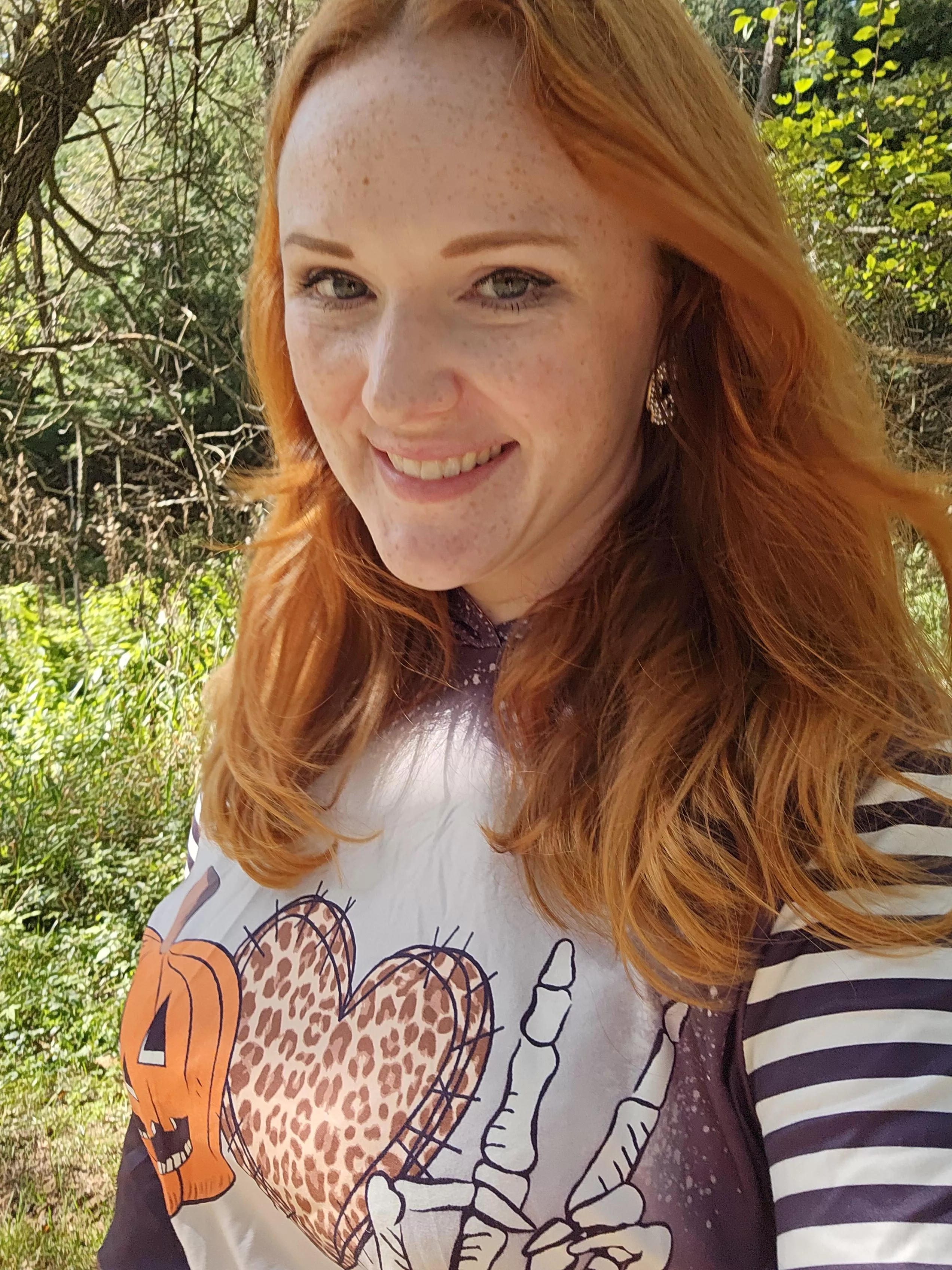 Peace, love and redheads [IRTR] posted by GoddessTaylor33