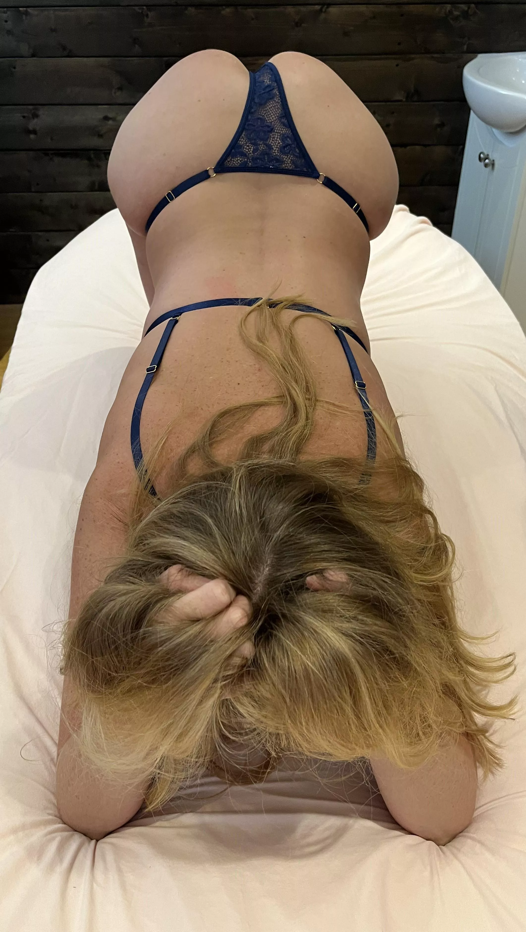 Ready for my massage, what do you rub first... posted by MadameOhhh