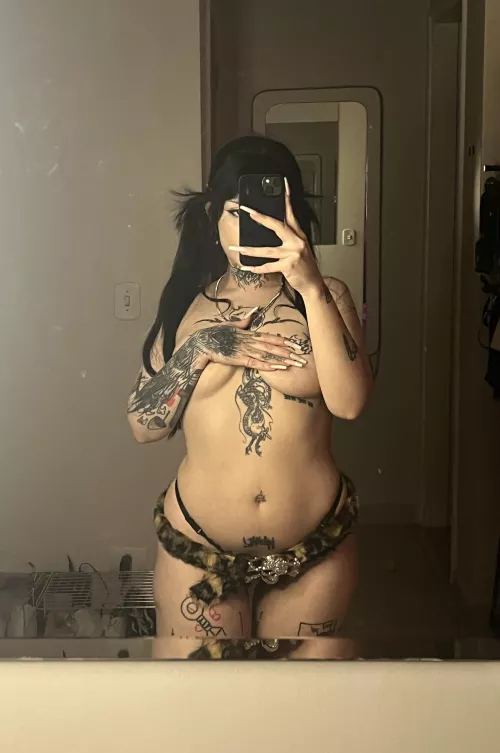 Take me to see Tool and then use me like a tool. by vampsandi