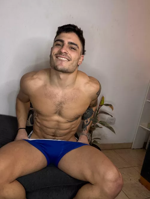 Who's up for a lesson in alpha dominance? by OlieTheKing