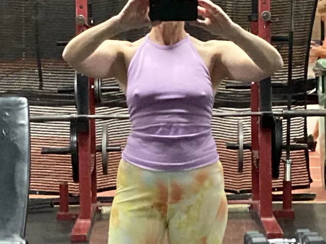 Yes, people do stare.  by Juicy_gypsy