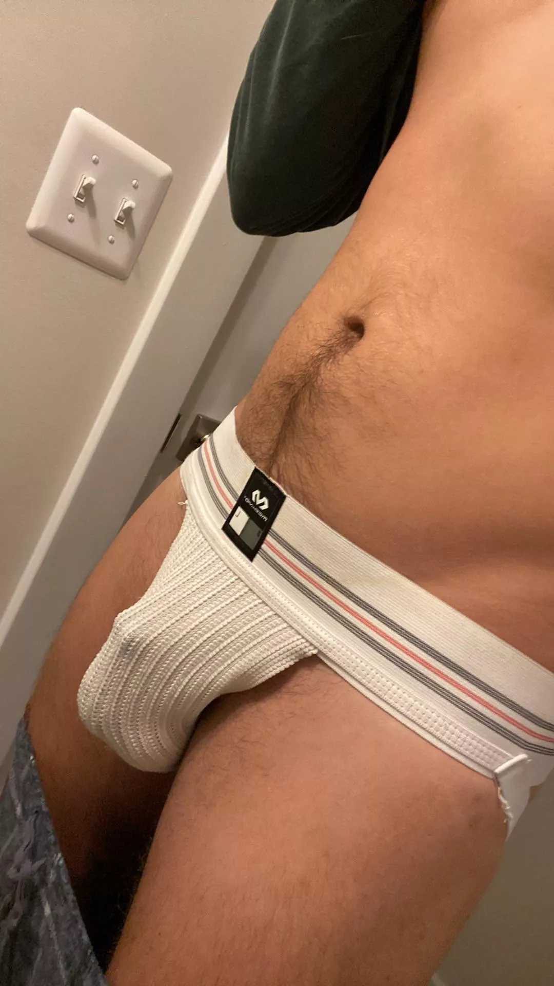 24m ex varsity wrestler/rugger posted by TwoThat5039