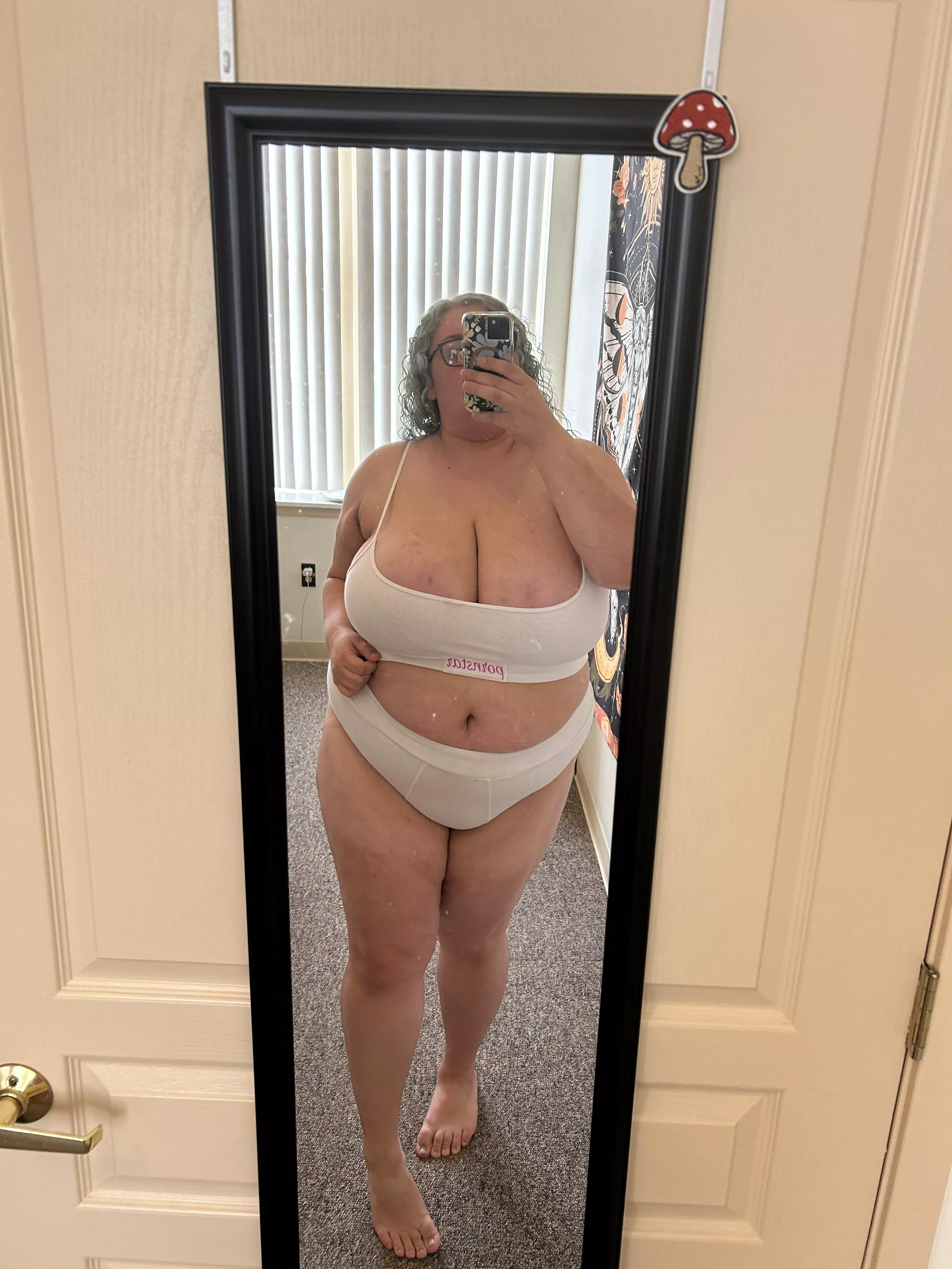 Bra can’t hold back my big boobies  posted by thatonegirl_mkh