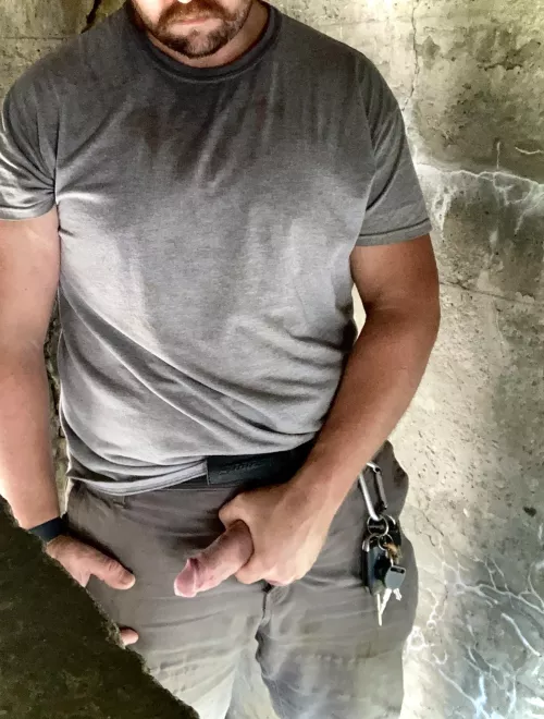 Do women actually like roughneck men? by bloodsweatNmotoroil