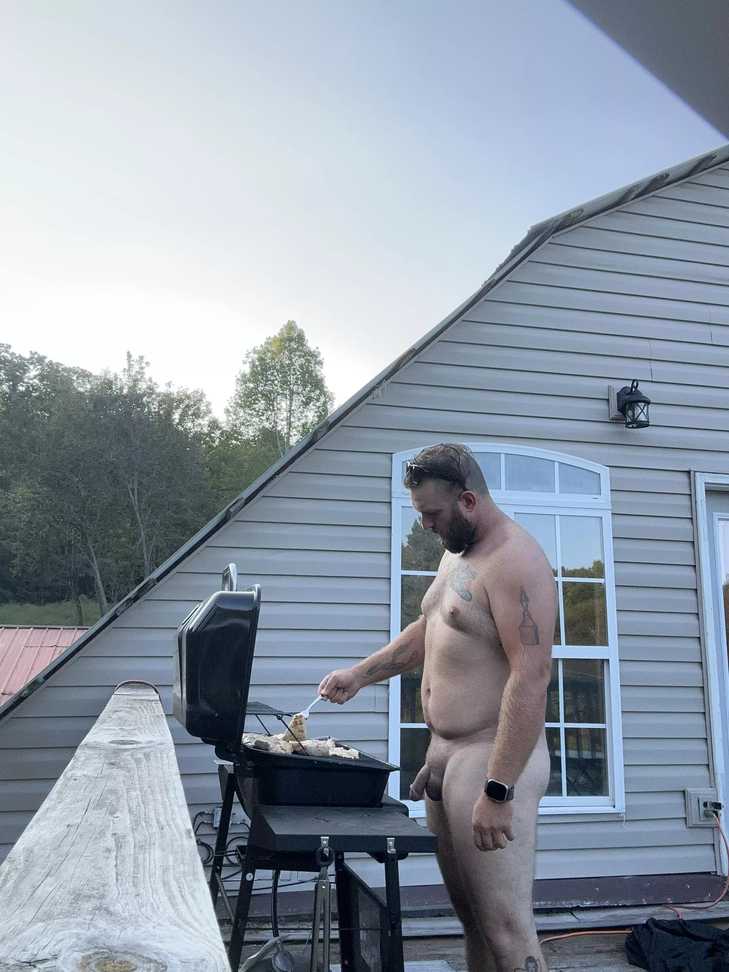 Great evening to grill out in east TN posted by Thebuzzard6969