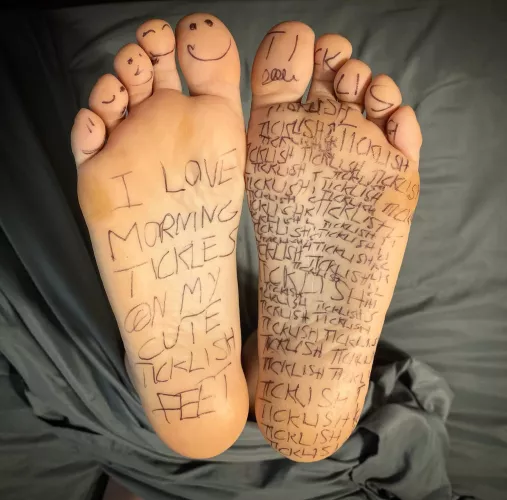 I can’t stop writing on her feet! by surrealkink