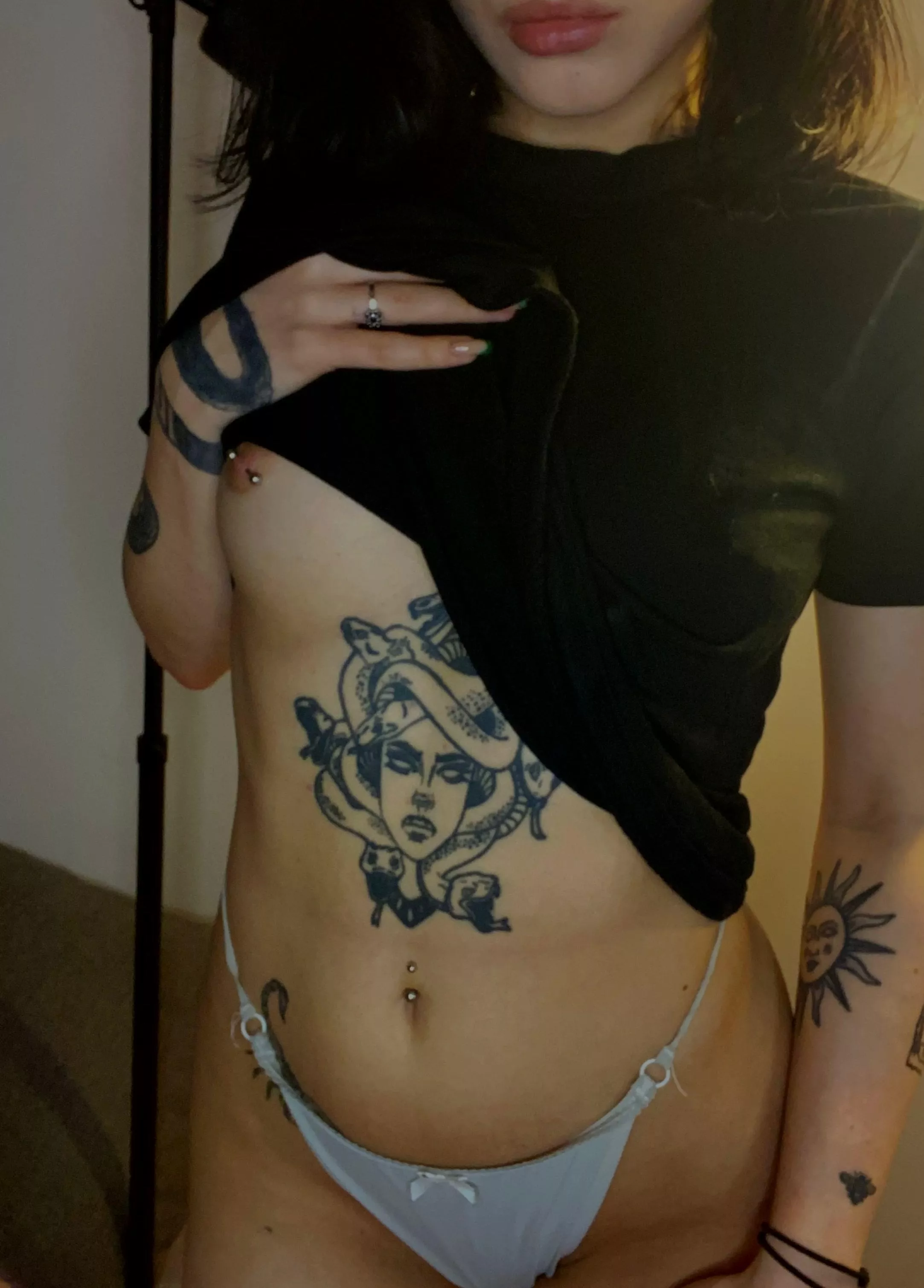 If you’re ever feeling lonely i’ll show you my tits posted by nevenaqueen