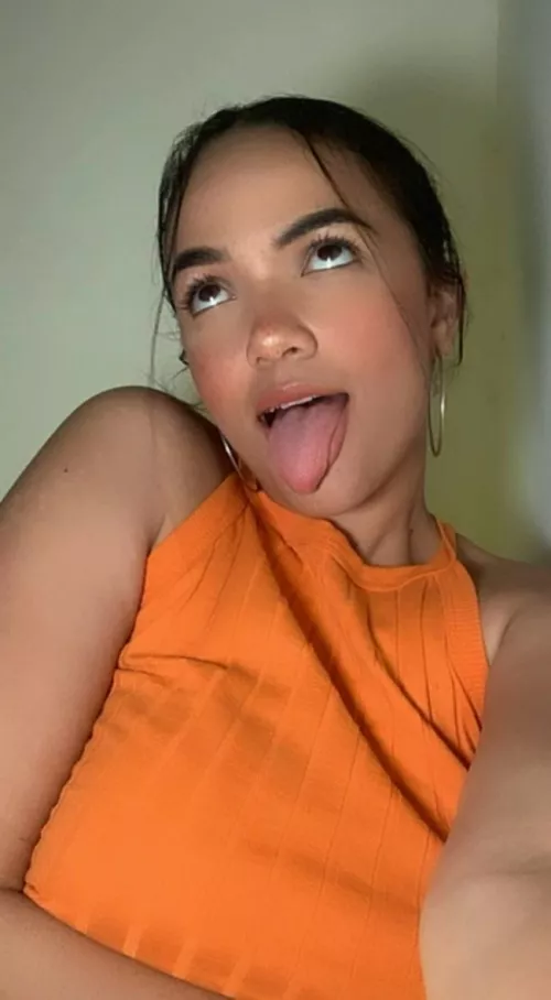 my body was built for breeding by PattyRoberts2