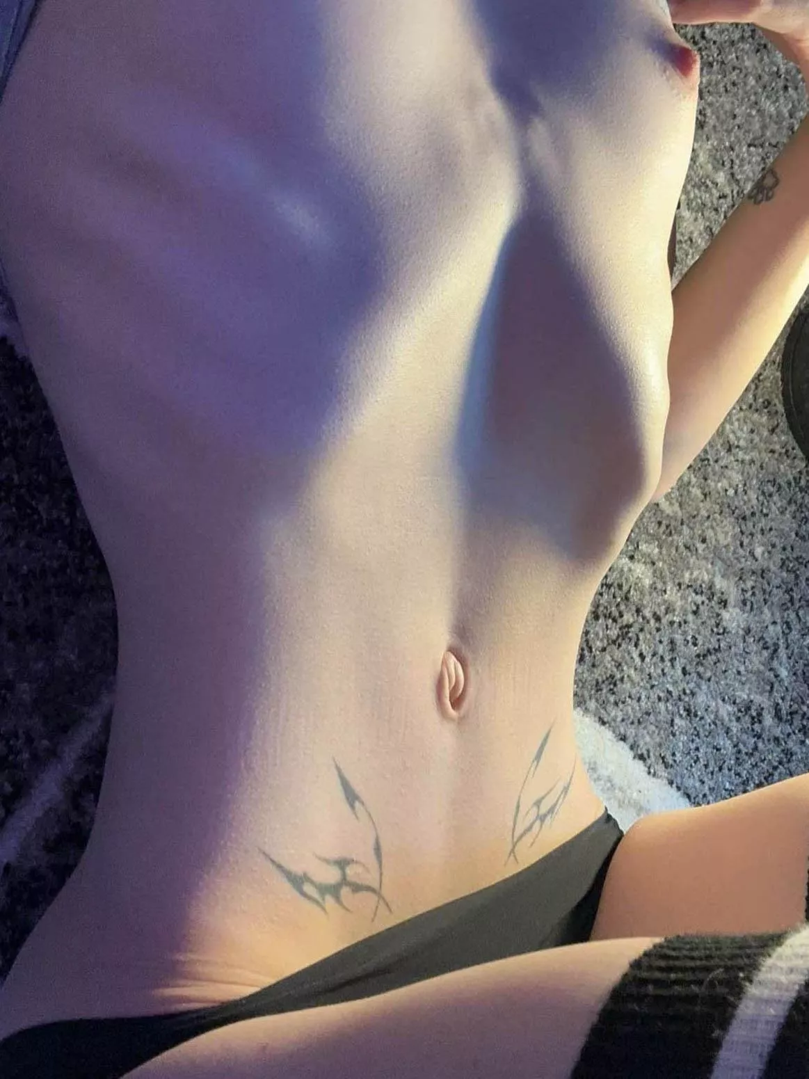 My lovely ribs in their perfect form posted by Isla_Lucinda