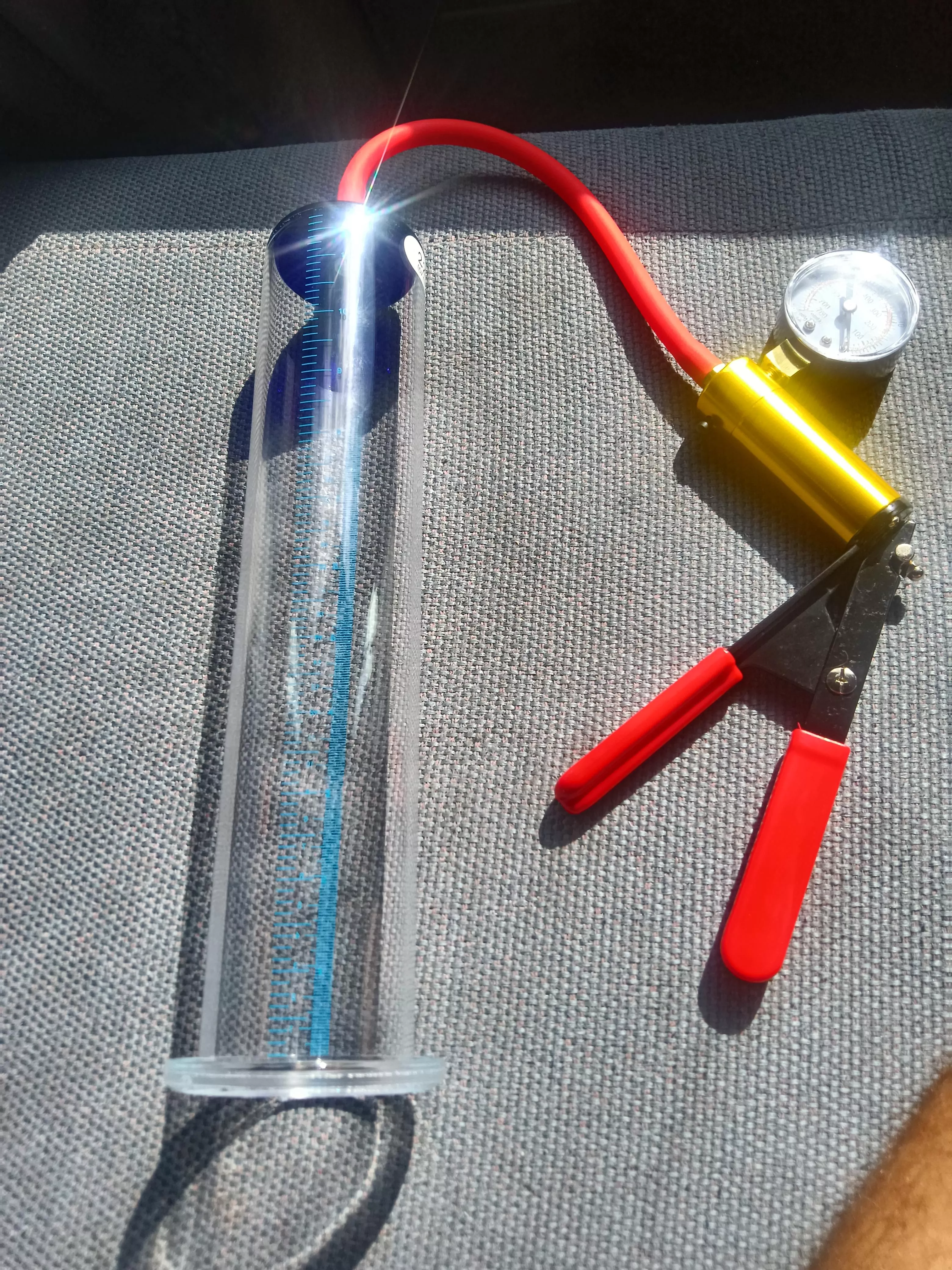 Penis pump causing a lot of pain around my penis, should I buy a rubber seal? This is my first time pumping. I'm pumping for size and trying to get permanent growth, is there any other thing I should use like a sleeve or something with my pump? posted by I-am-ALIVE--