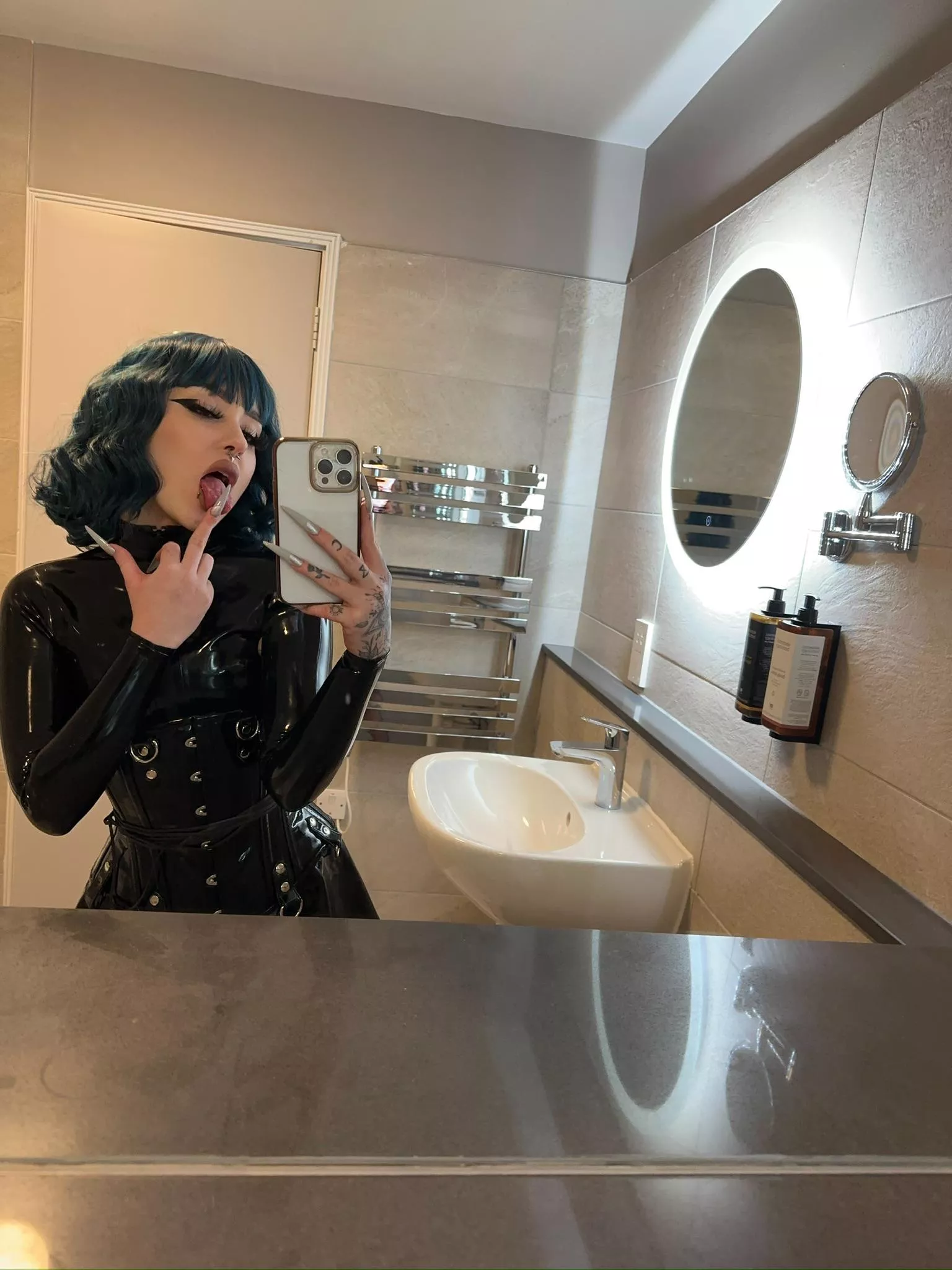 So shiny 🖤 posted by notvicii