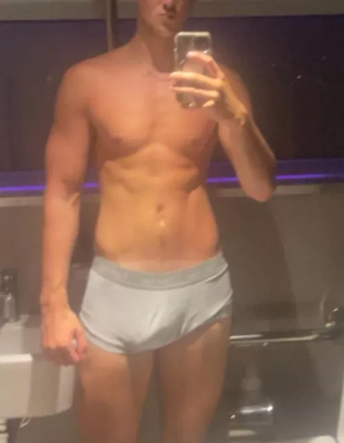 22 uk , DM for snap  by Impressive_Injury630