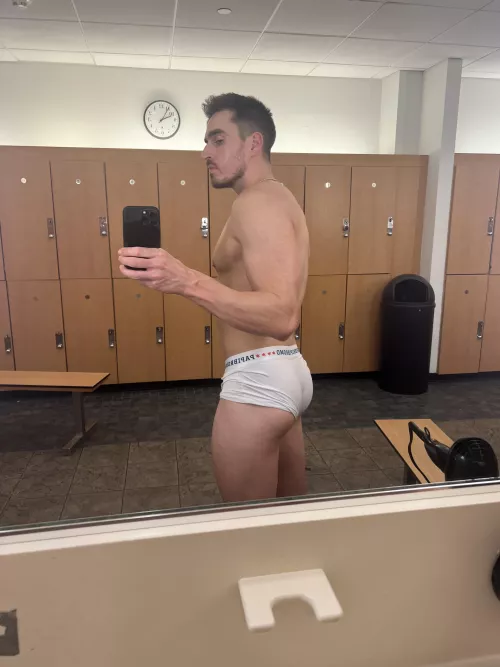 [27] ✌️✌️✌️ by Real-Ad-9004