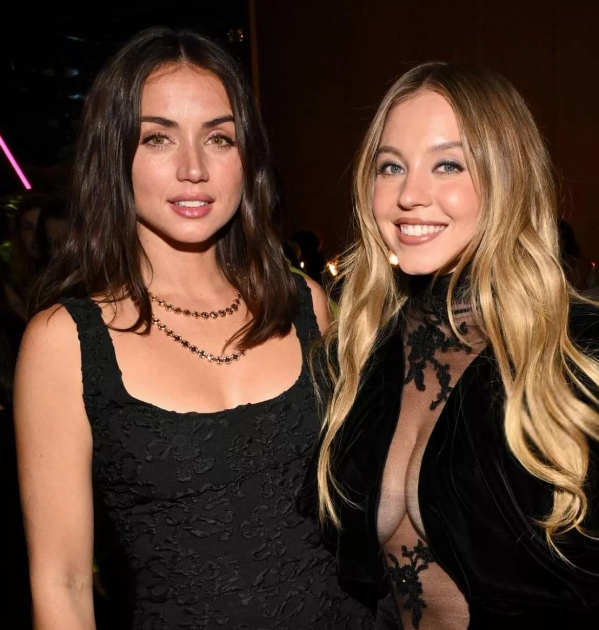 Ana de Armas and Sydney Sweeney  posted by Baptiste0444