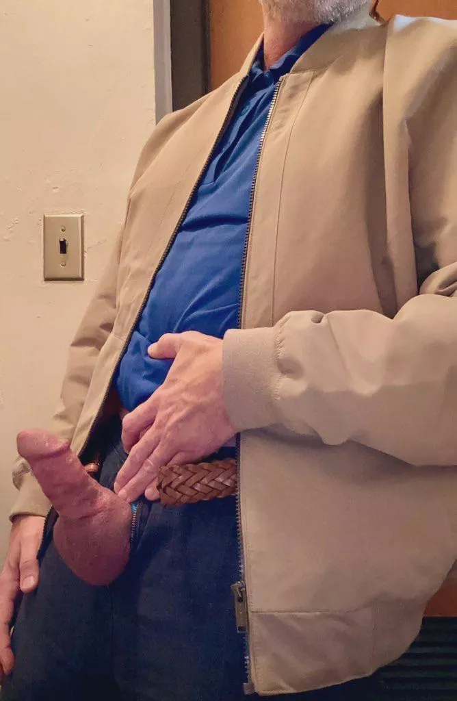 Dad's waiting on you. Are you on your way? (44) posted by IndianaGrey_HornyDad