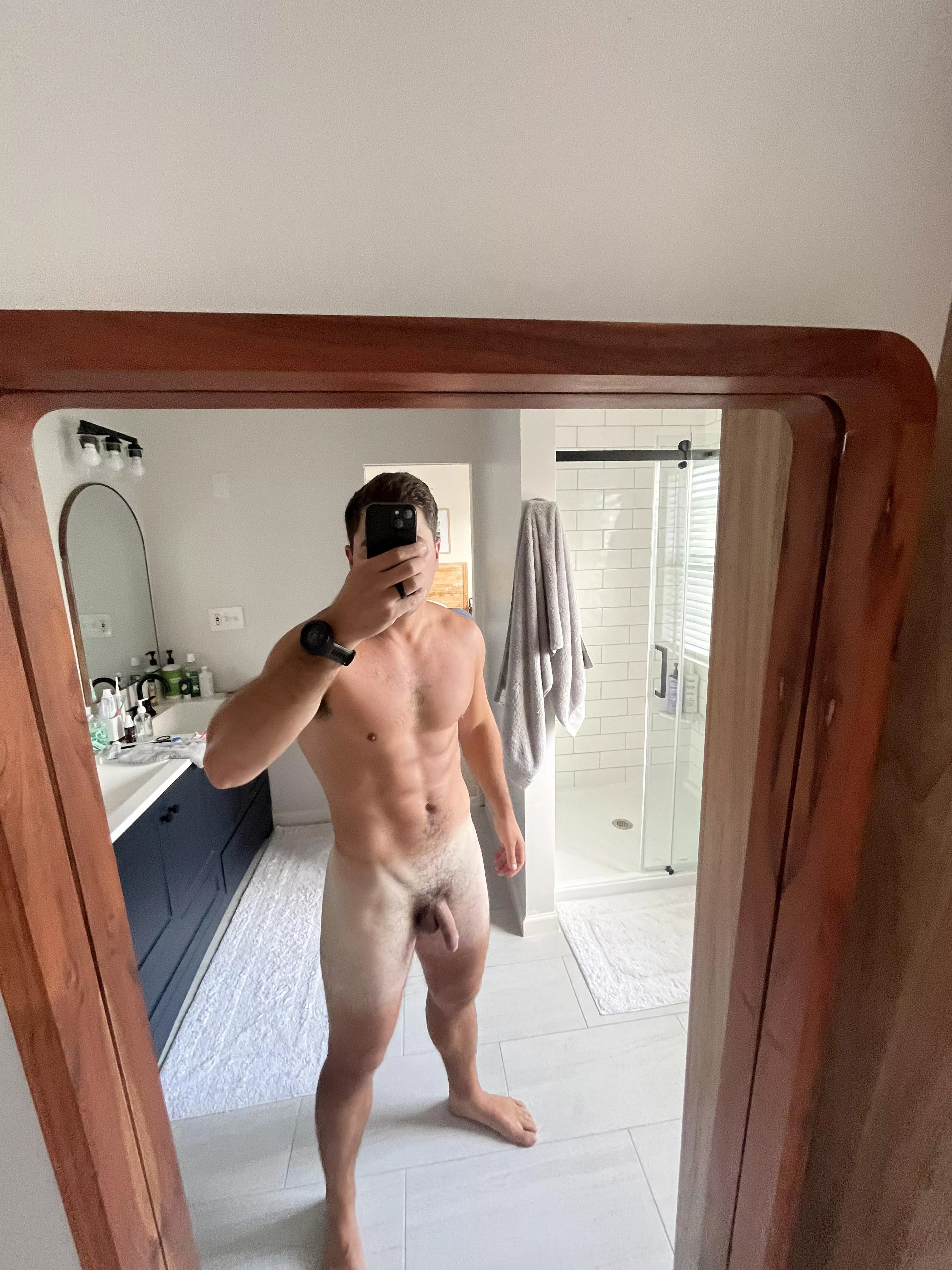 Fit dad in the mirror (33) posted by Hour_Acanthisitta799