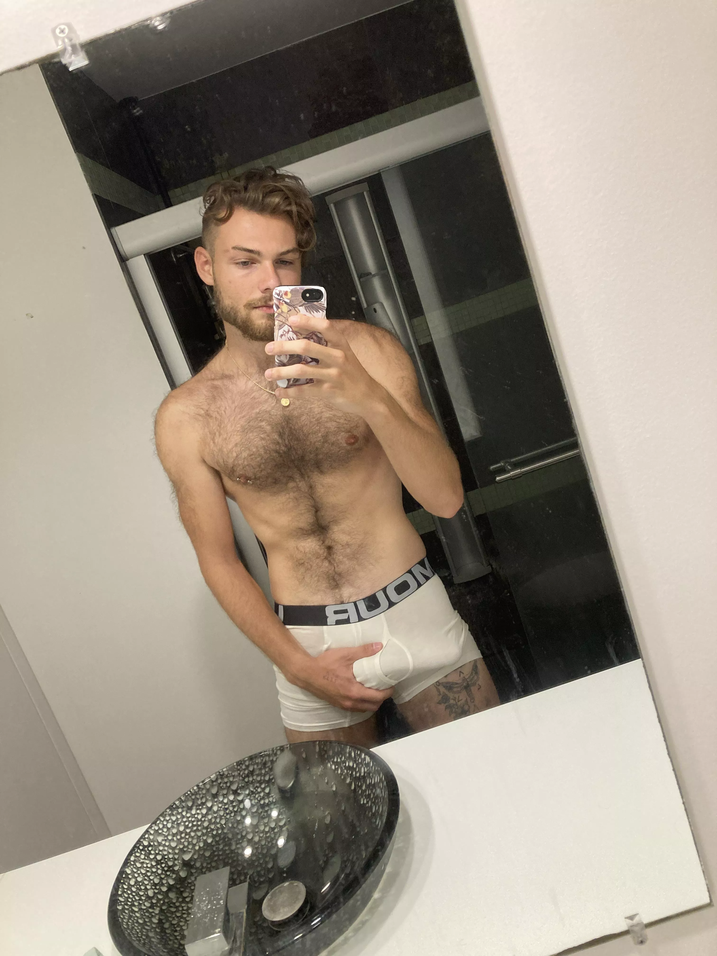 Getting a little tight posted by 9inchotter