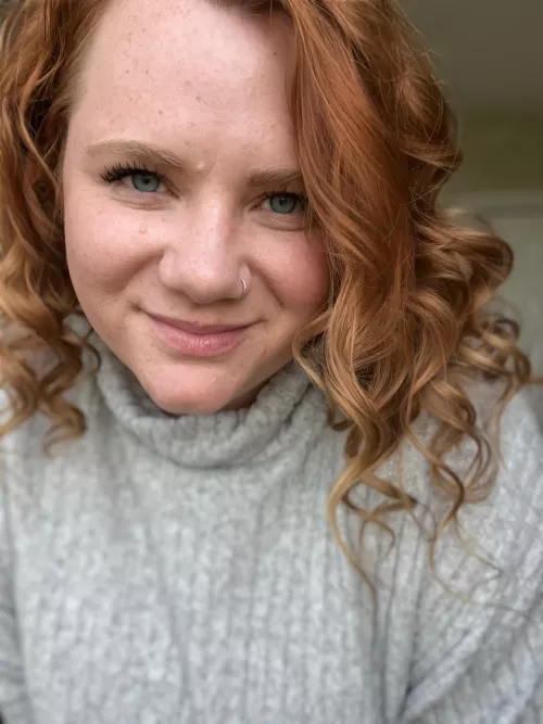 Happy Fri-yay  by Lauraleslie