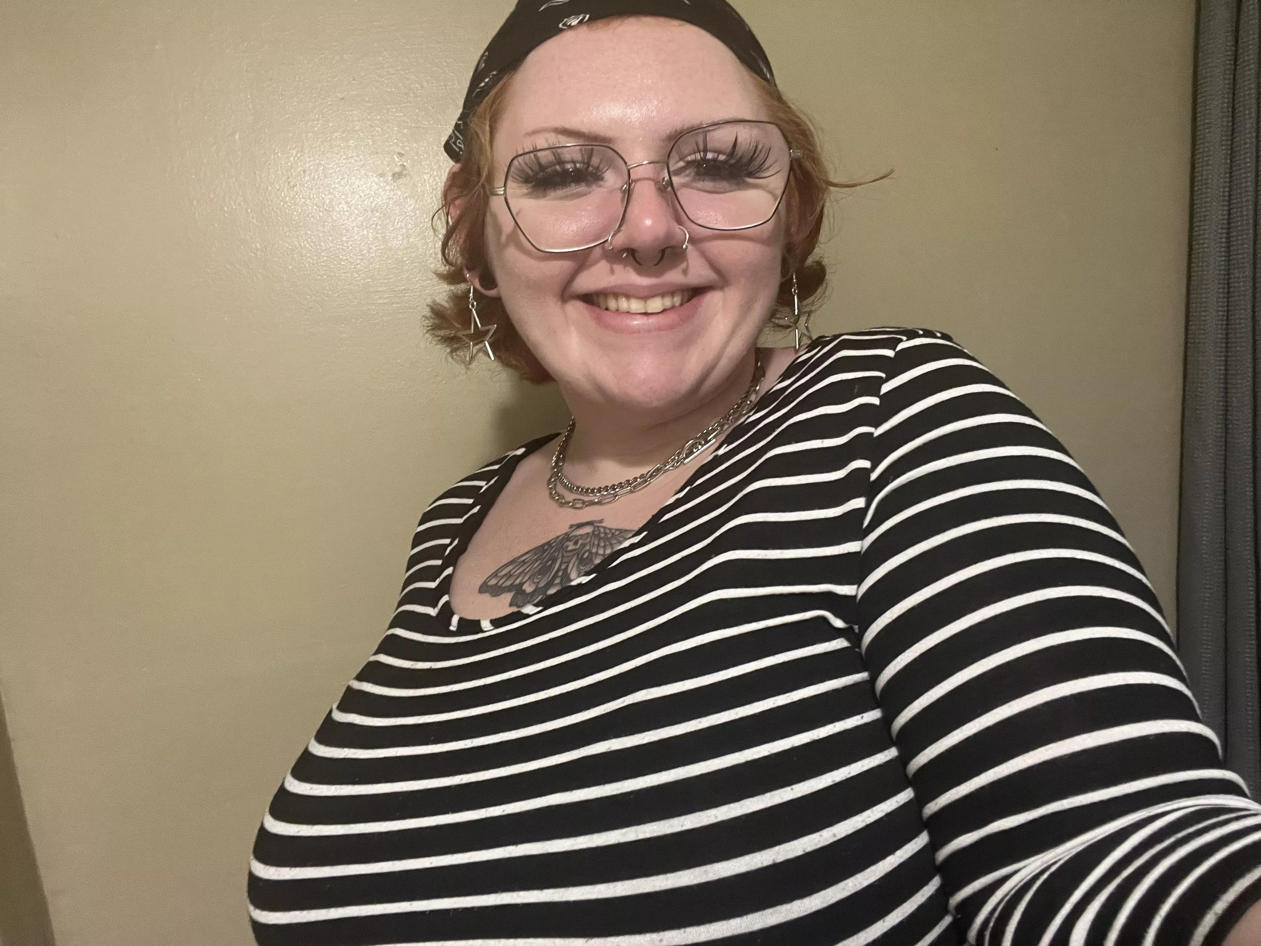 hi hi :3 posted by battyredd