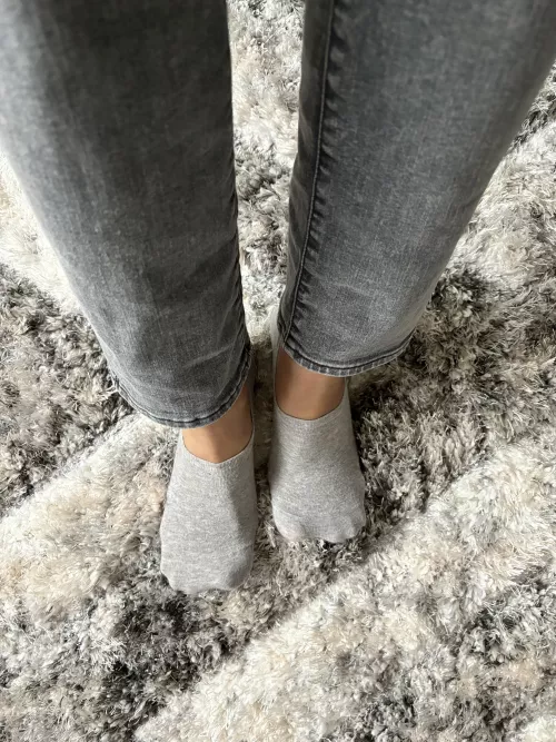 I want my socks to be hand washed everyday  by aqwa_audra