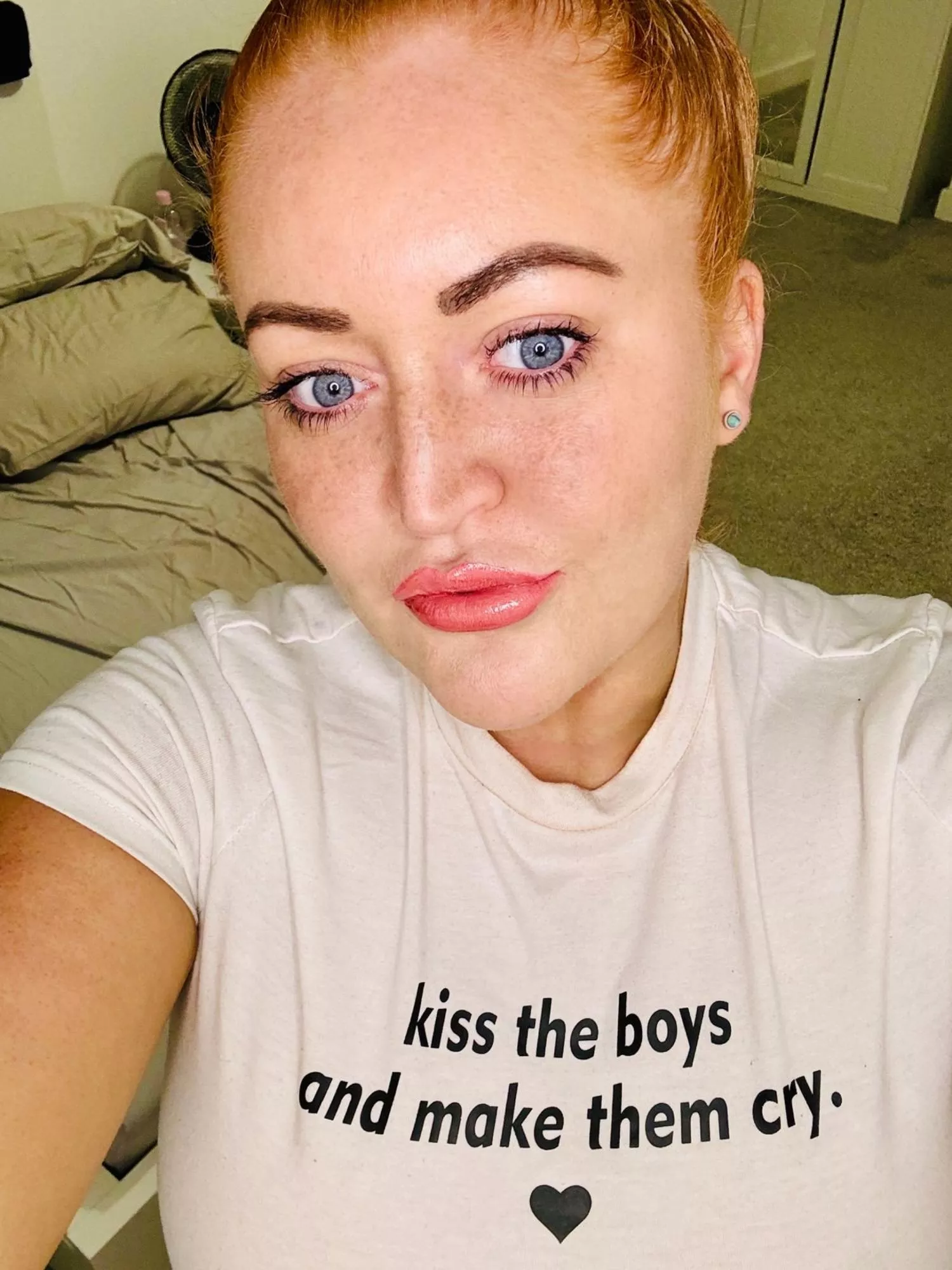 [IRTR] Just waiting on someone to really enjoy my freckles posted by TheScarlettSays