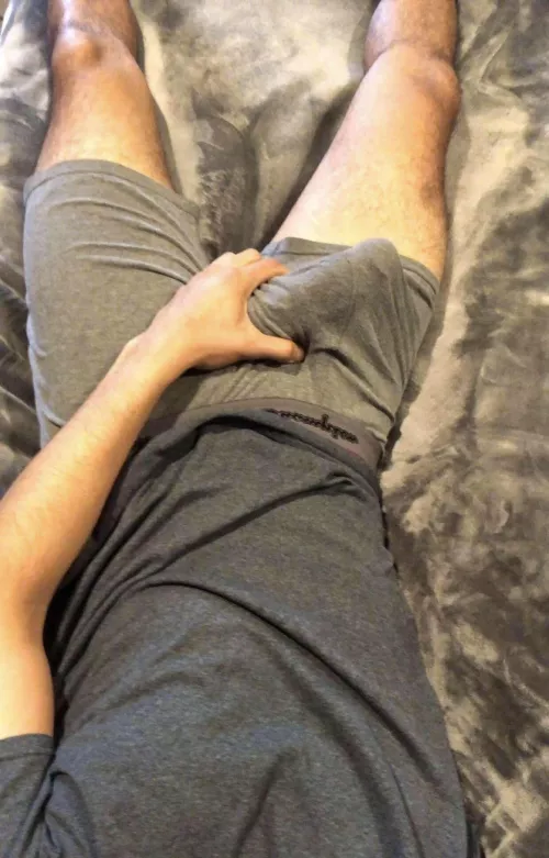 Lend a hand? by RecognitionOld933