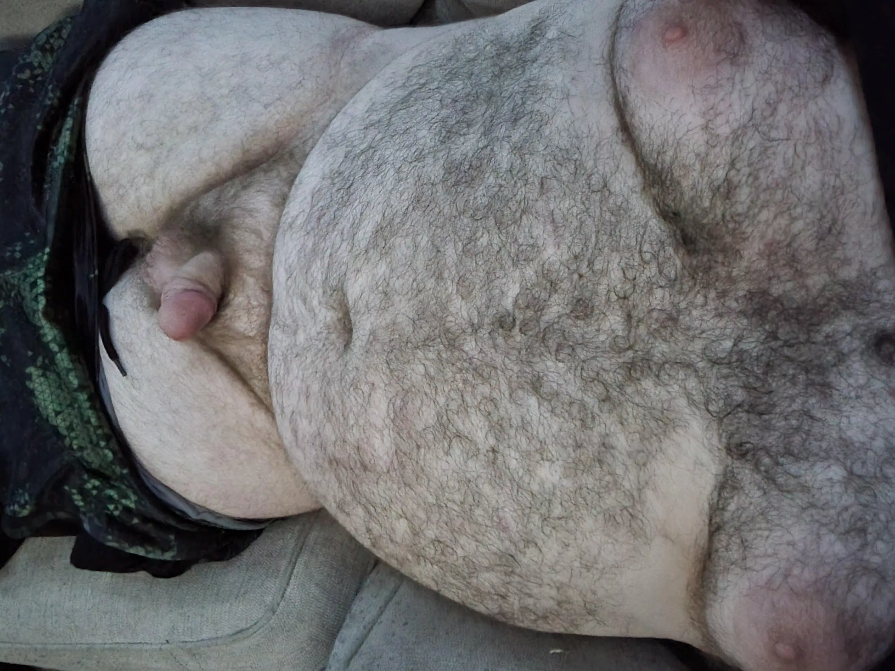 Little dick chub looking for a jerk buddy any size welcome snap hornyjake5326  posted by Hornyyjake5326