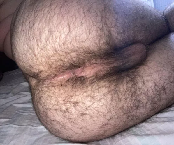 needs a tongue by ardenir98