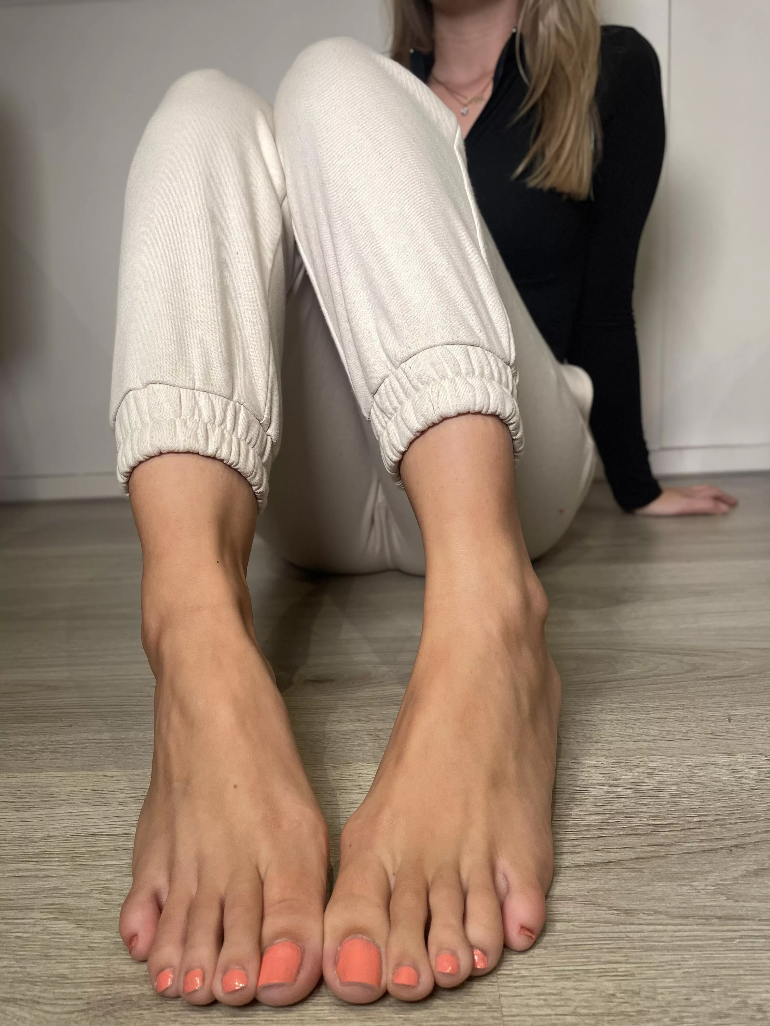 The sweetest you'll ever dream of tasting 😘 posted by Leslyfeet