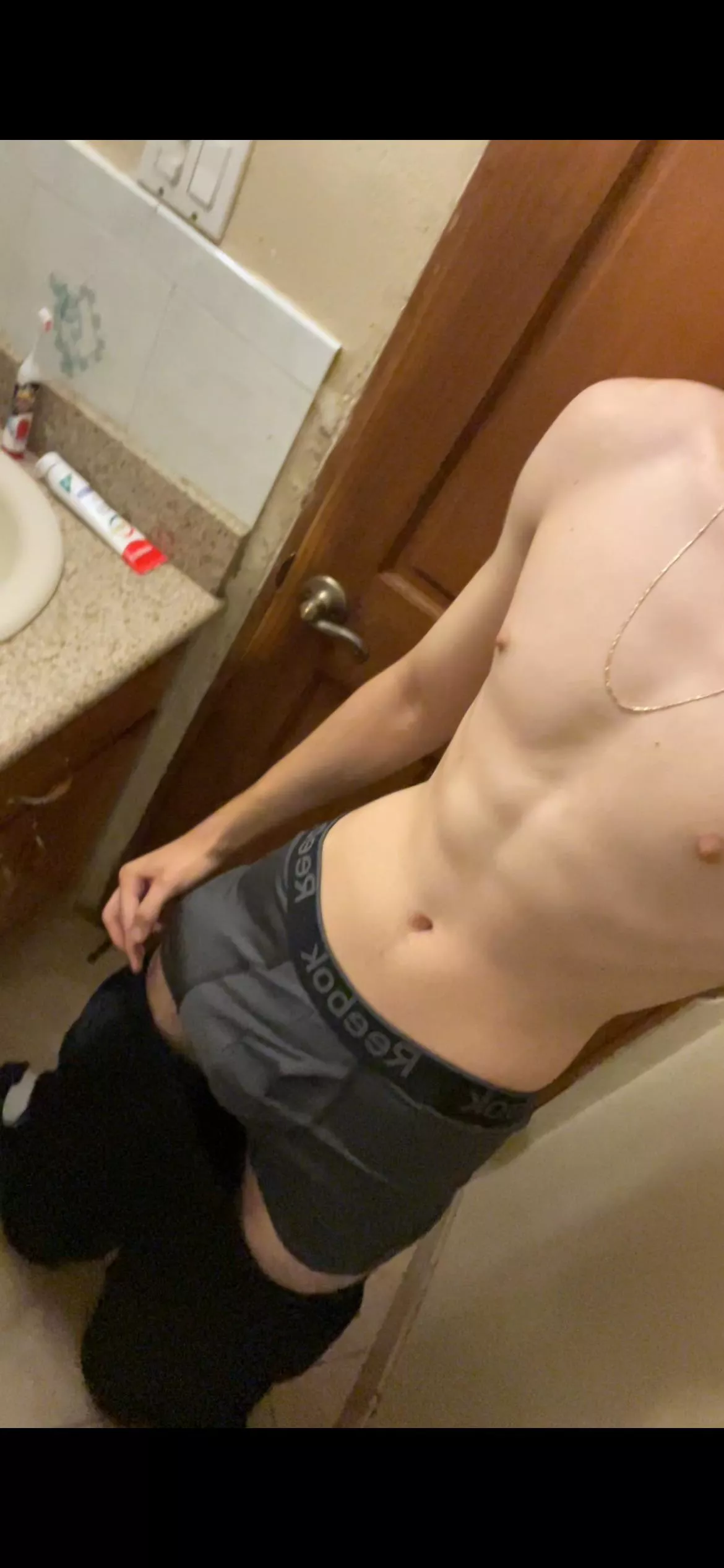 California (19) had barely gotten up to brush my teeth posted by Equal-Personality-41