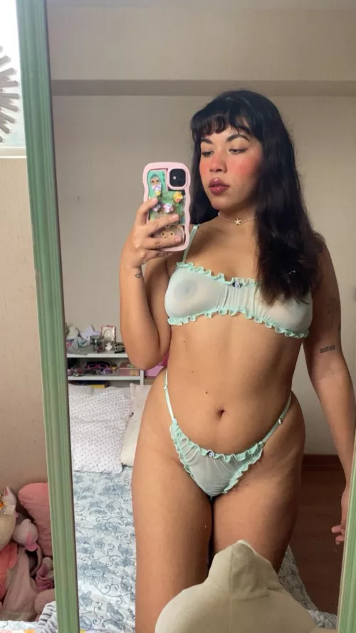 cute mirrorsel[f]ie by beachbabesx