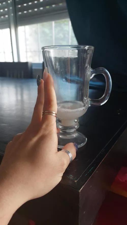 Guess  by latinsunshinesol