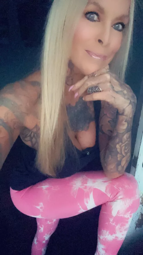 Gym time by NarrowProduce7463