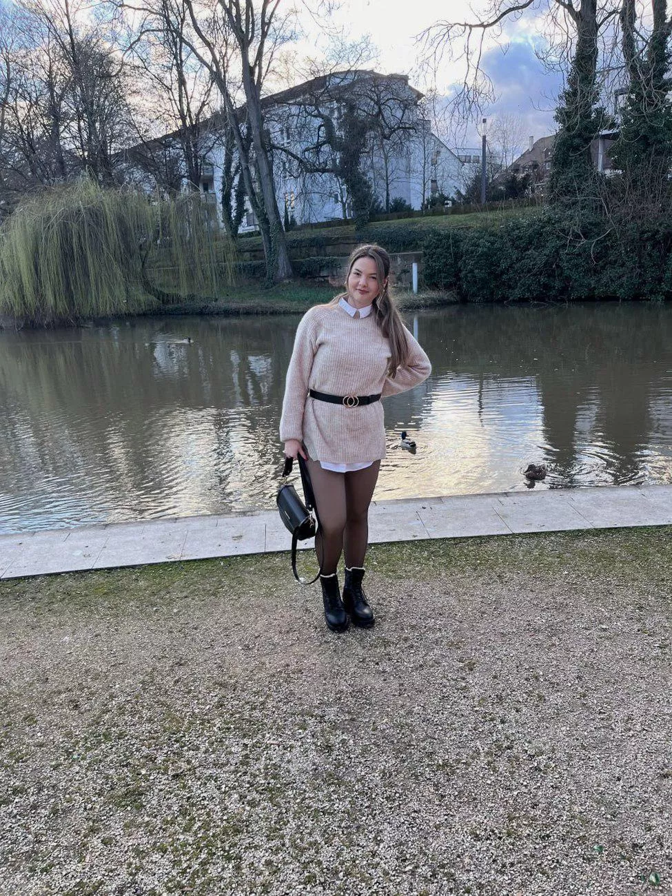 Keeping it simple sweet and classy. posted by NadiaVibes