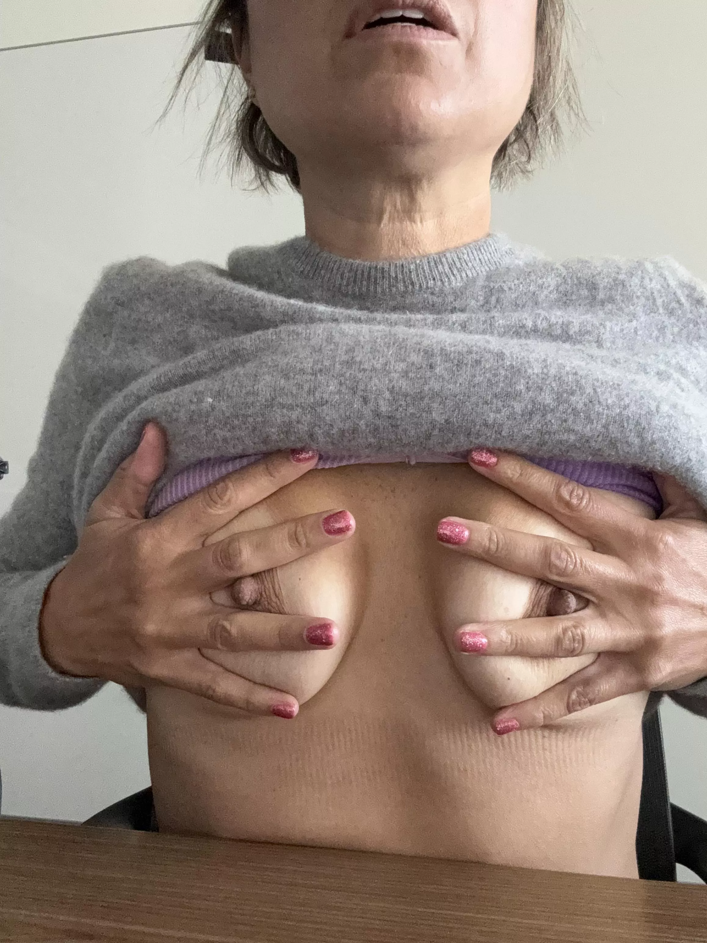 Love playing at work  posted by joannasoleful