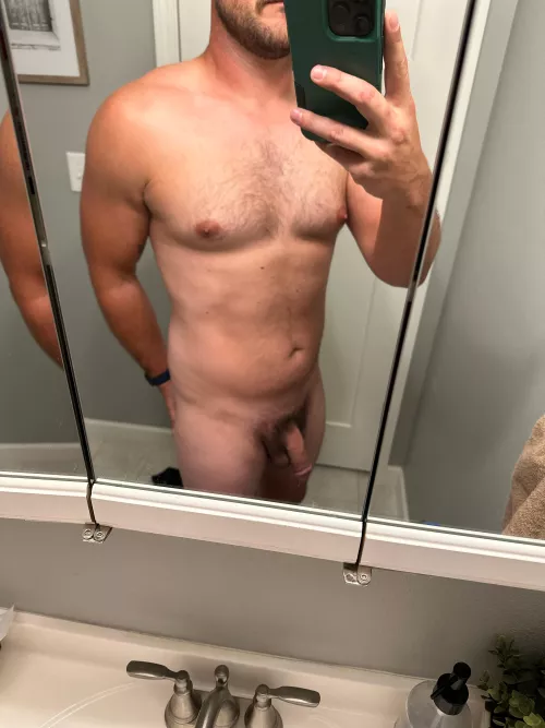 (M) how’s this dad bod rate? 1-10 by Sudden_Werewolf_115