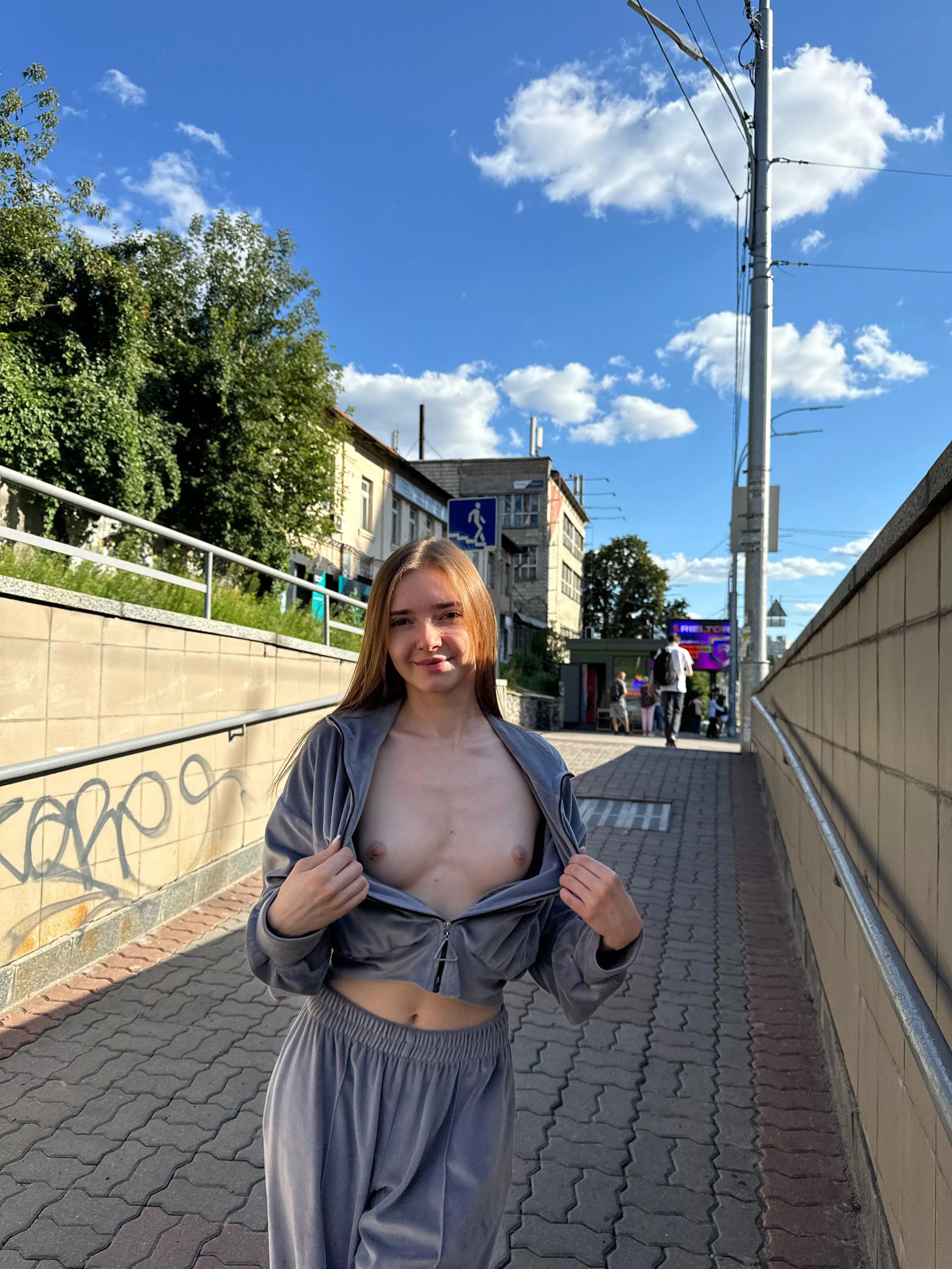 My body is sure to turn you on if you meet me on the street  posted by PleasurePearl