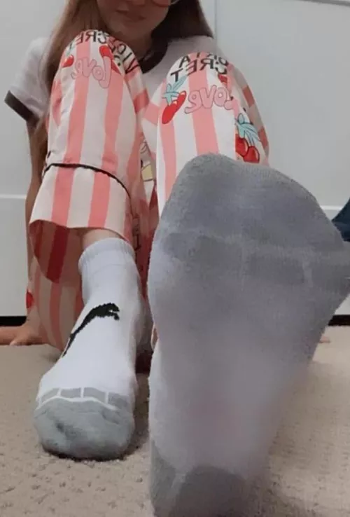 [selling] Its spooky time! BOGO sale on preworns today is the LAST DAY~Includs pantys/socks/bras/sets by SlutSellingSocks