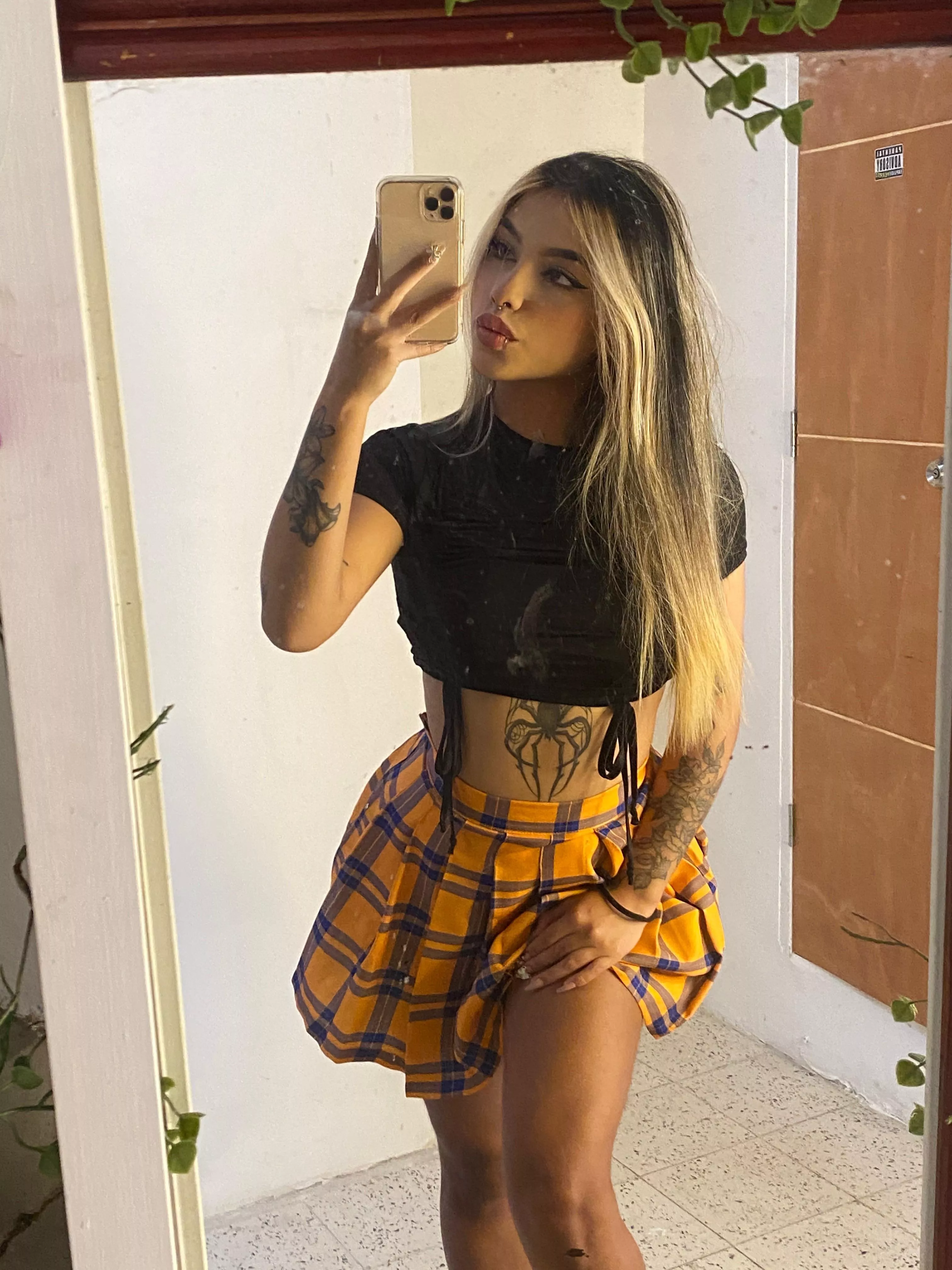 Sexy girl, nothing more, nothing less posted by SailorLuna-123