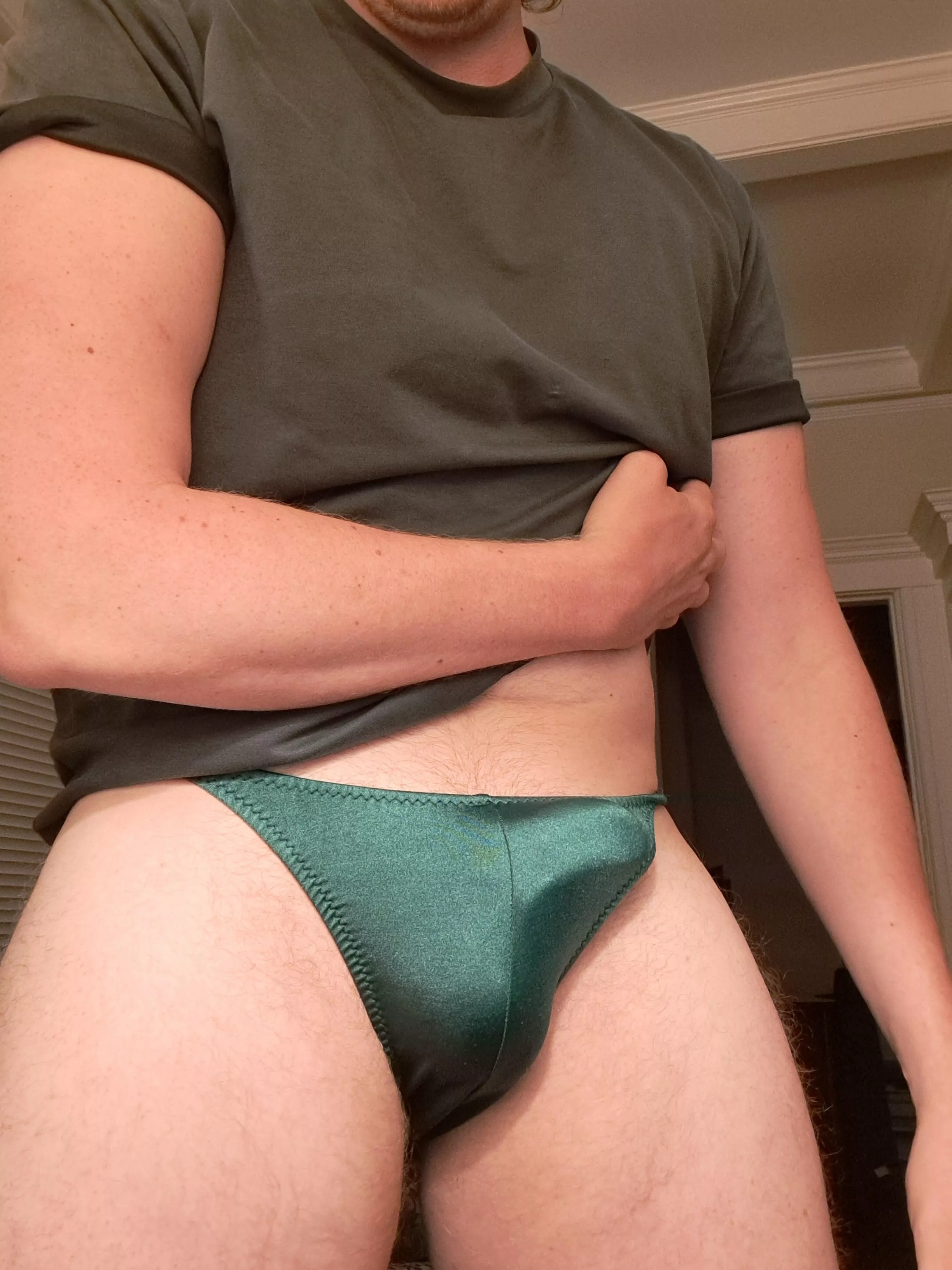 Stole these posing trunks from someone... posted by StalinSlime