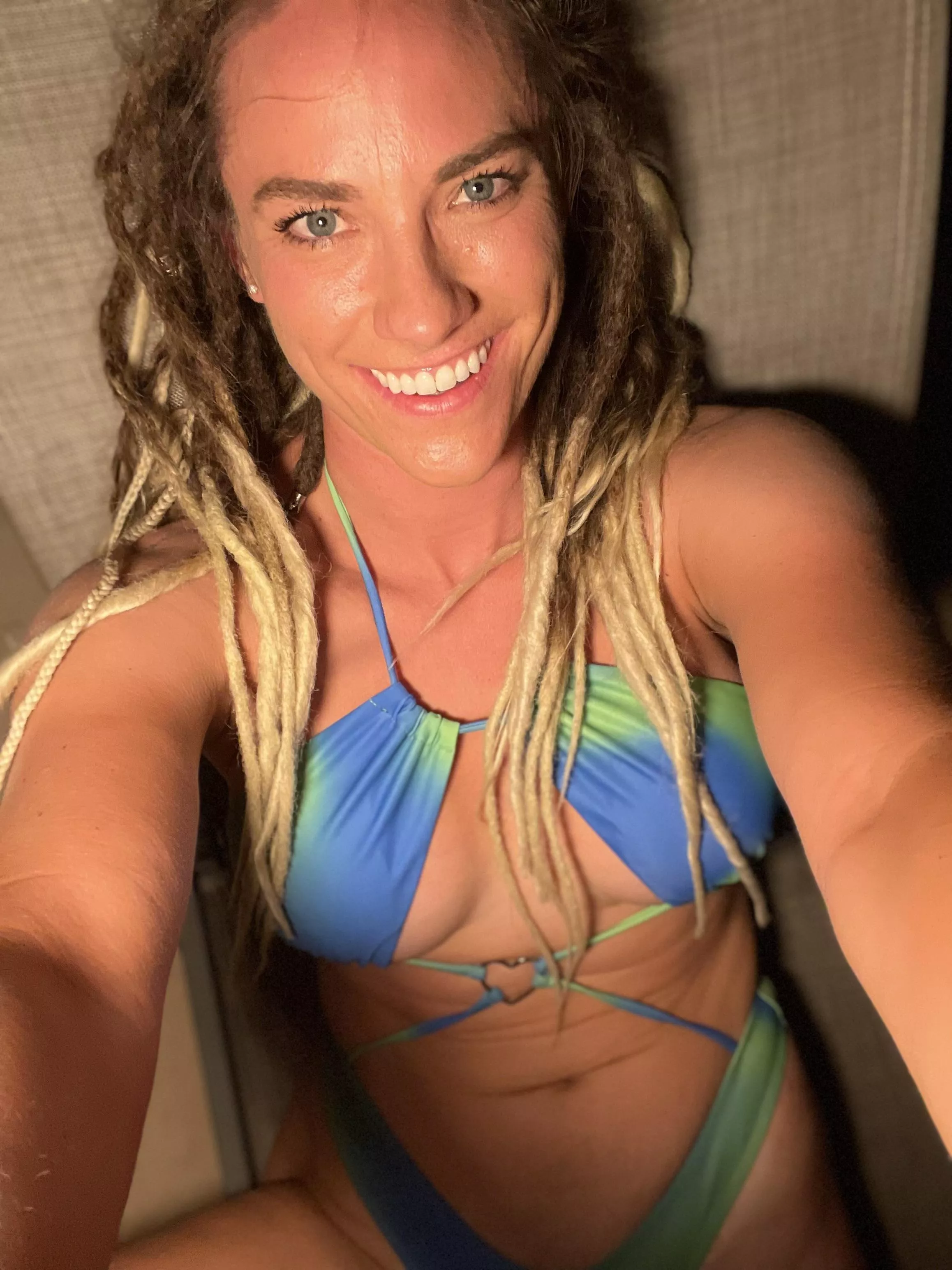 Swimsuits make me smile  posted by siennajuneofficial