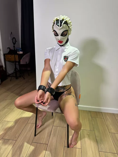 Use me at your behest by louise_haines