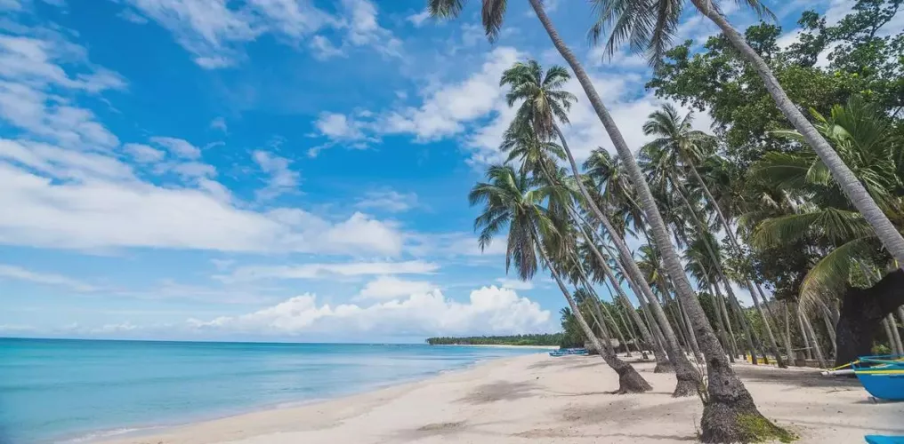 Another beautiful day at the beach.  by Anngiiee_